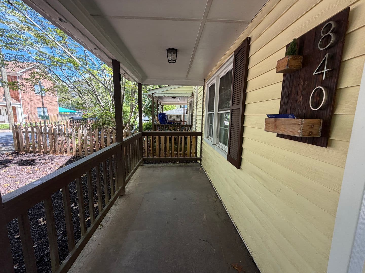 840 Estes Street 5 of 33