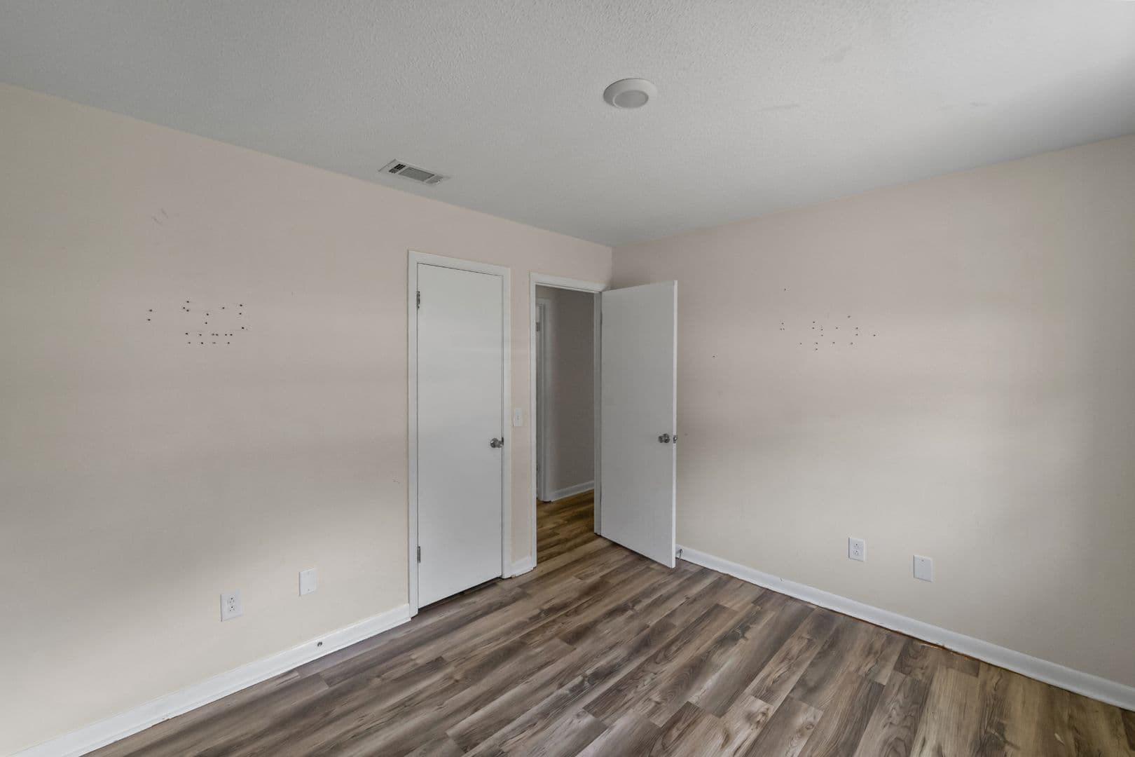 Deerwood Drive 28 of 41
