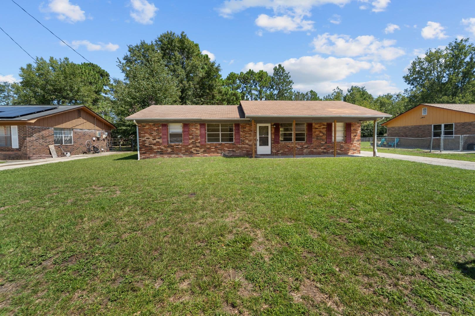 Deerwood Drive 1 of 41