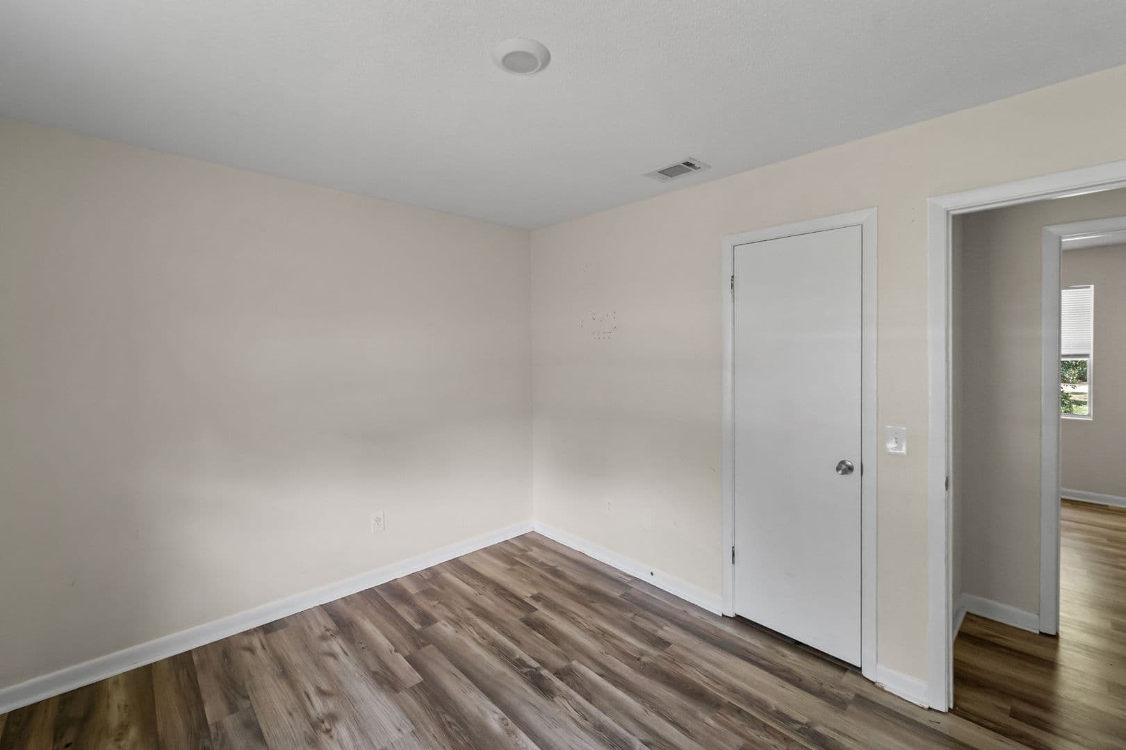 Deerwood Drive 29 of 41