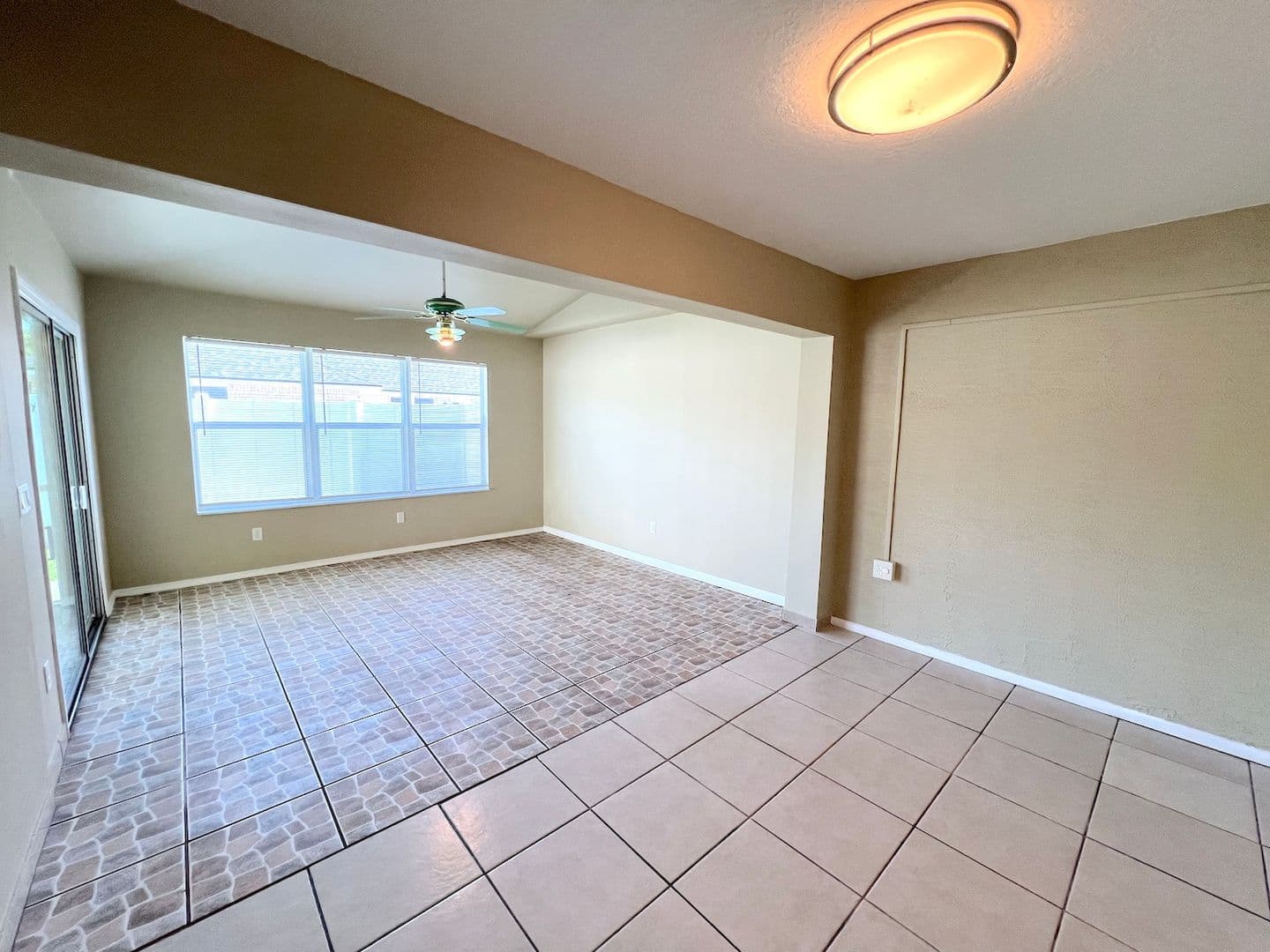 20 Regis Ln A 13 of 42