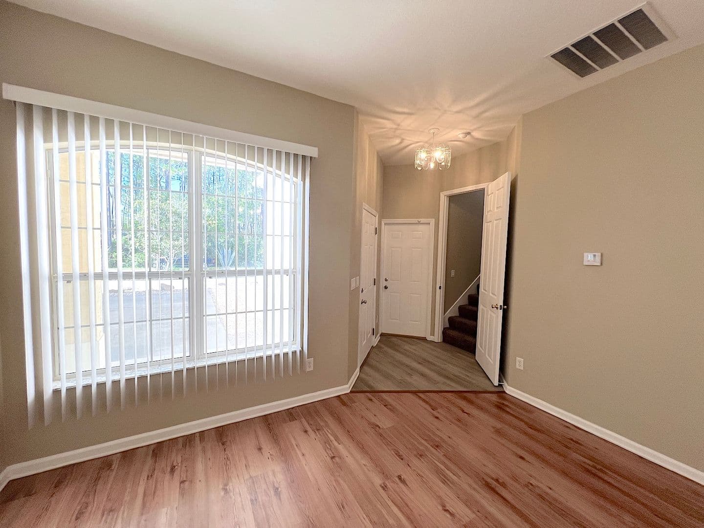 20 Regis Ln A 5 of 42