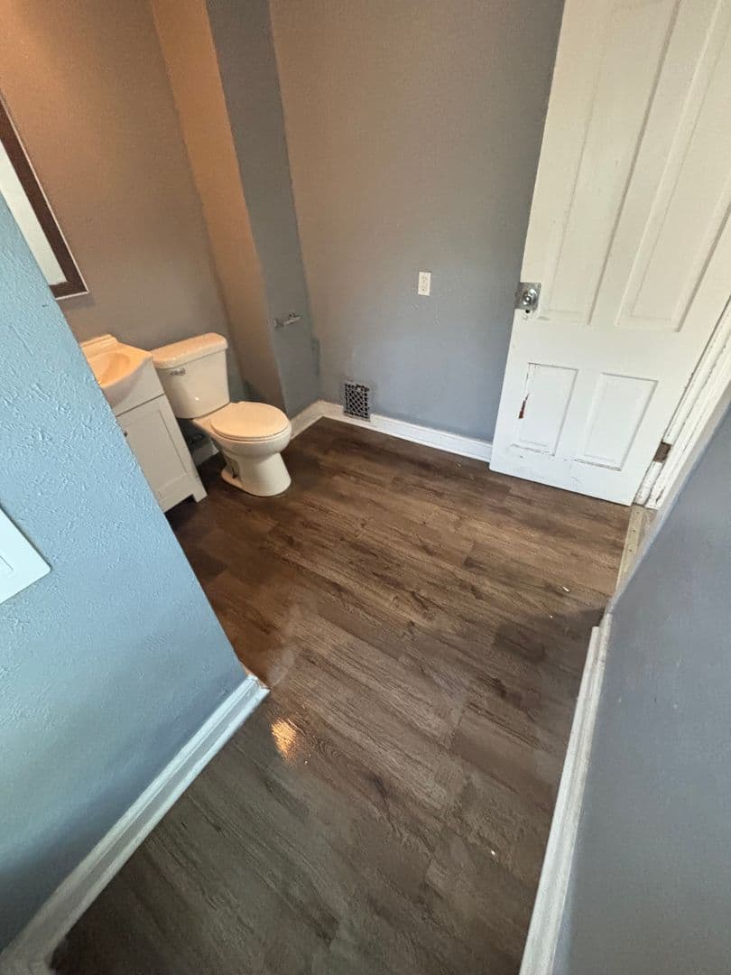2205 Lincoln Way W 14 of 18