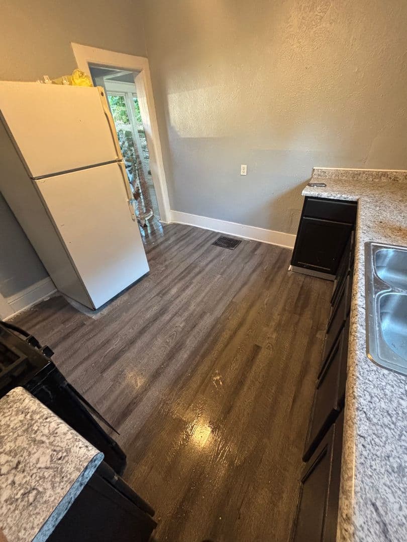 2205 Lincoln Way W 13 of 18