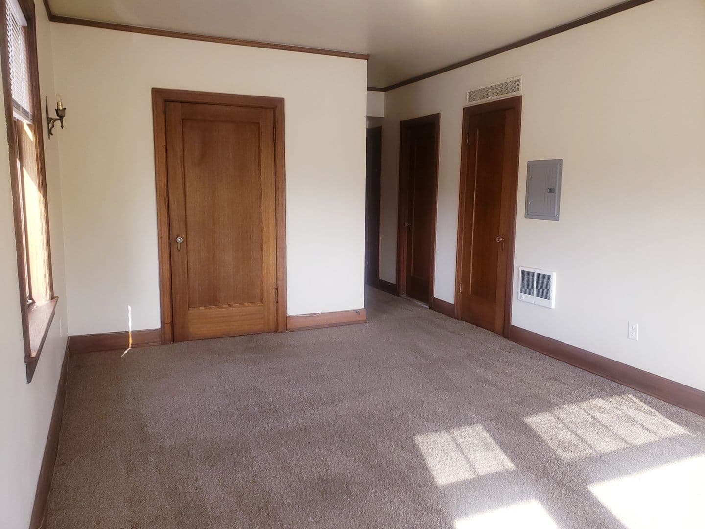 Burke Hill Apartments 6 of 17
