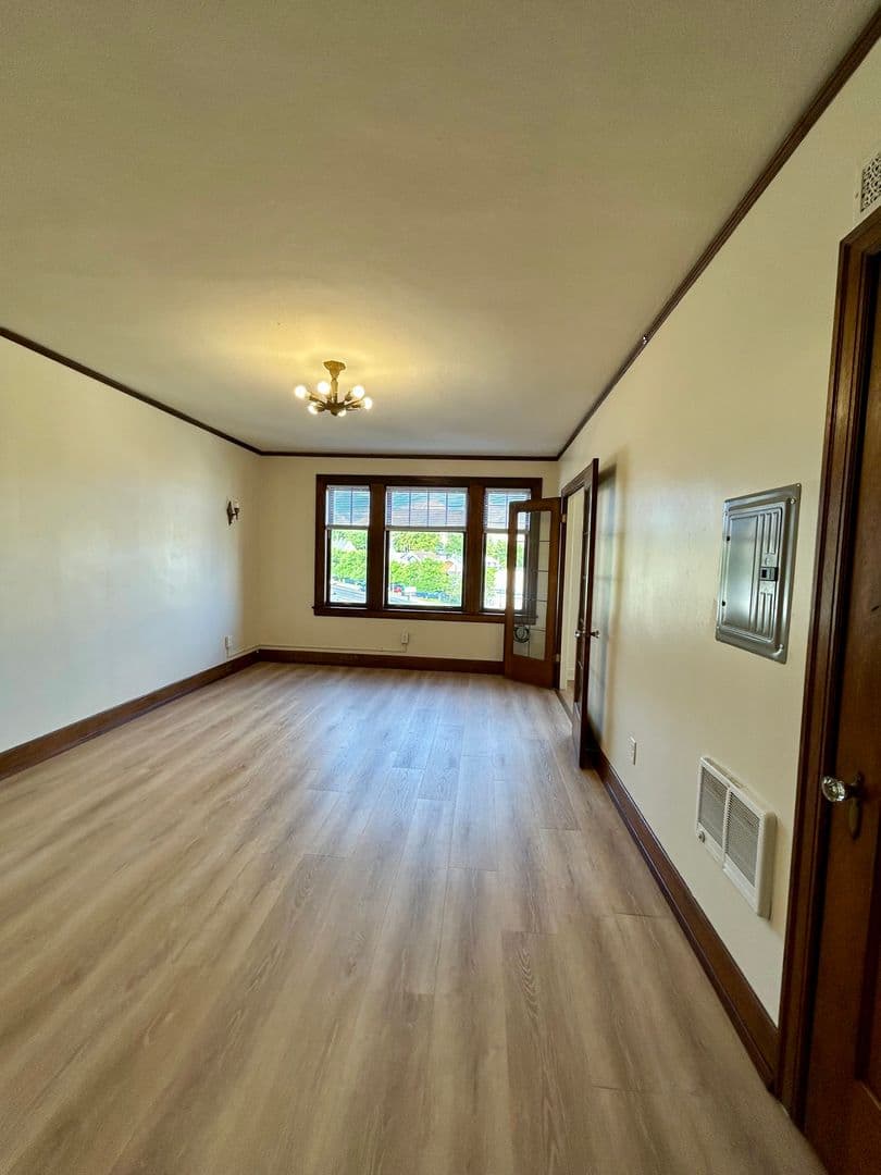 Burke Hill Apartments 5 of 22