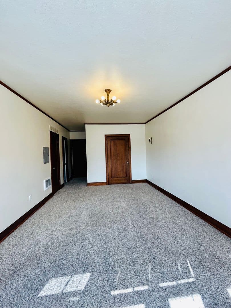 Burke Hill Apartments 4 of 13