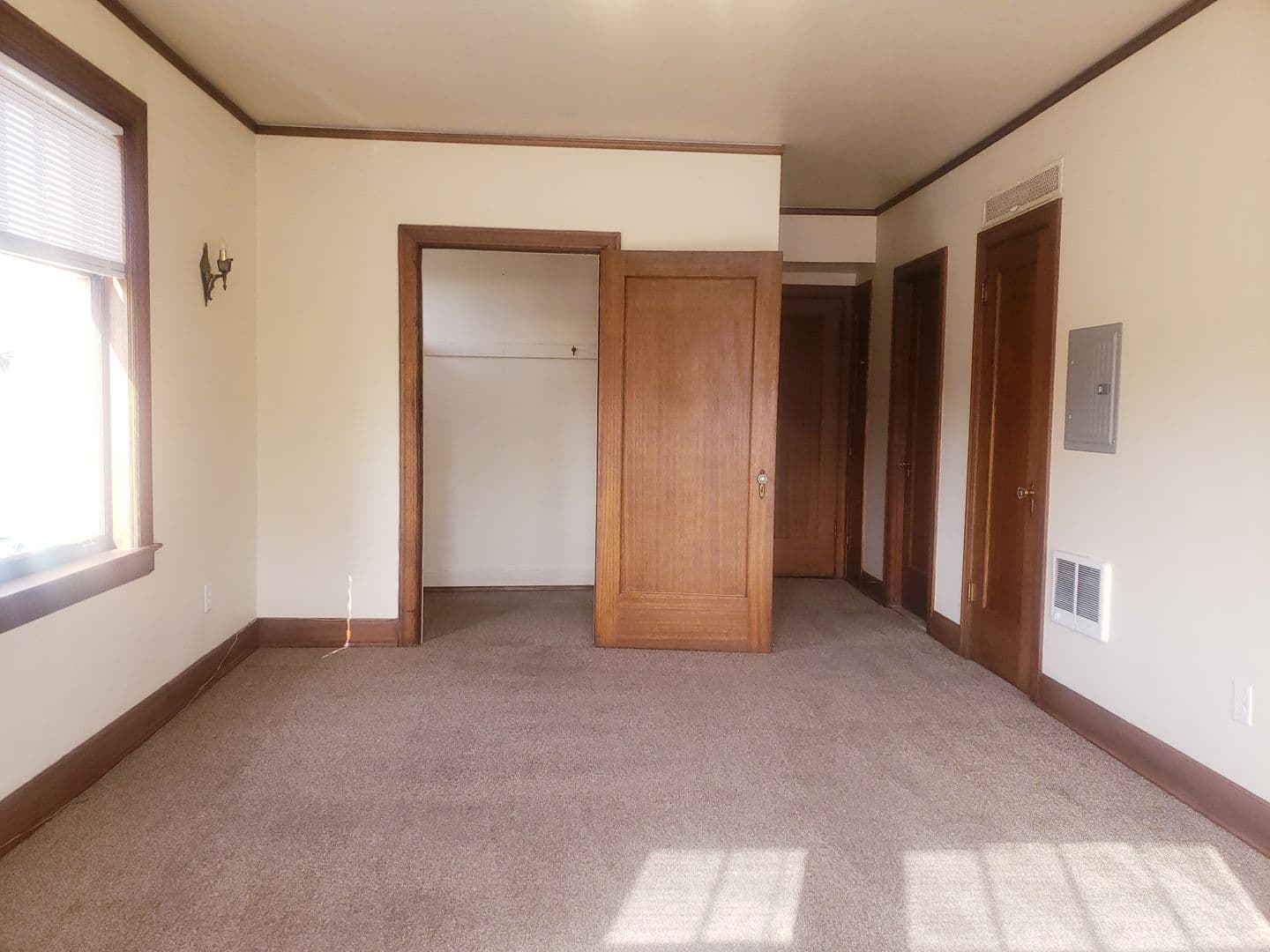 Burke Hill Apartments 5 of 17