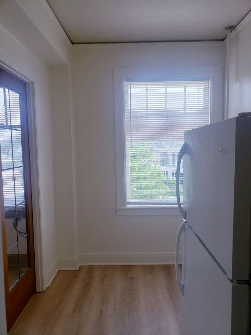 Burke Hill Apartments 5 of 12