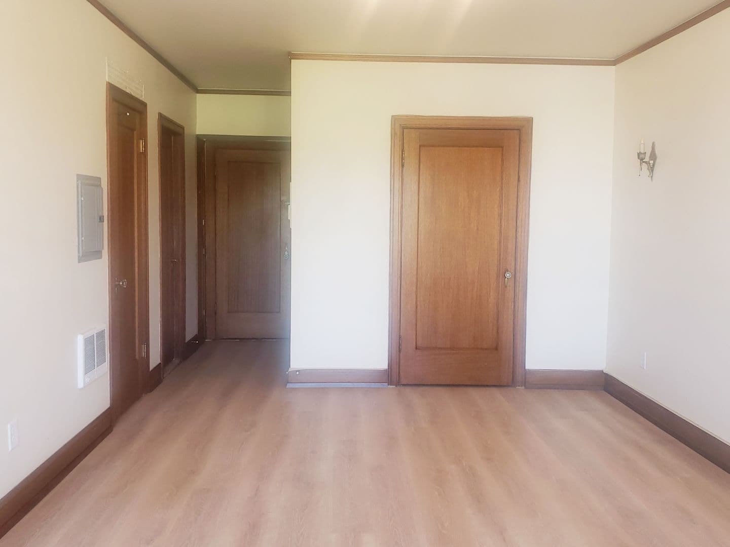 Burke Hill Apartments 3 of 12