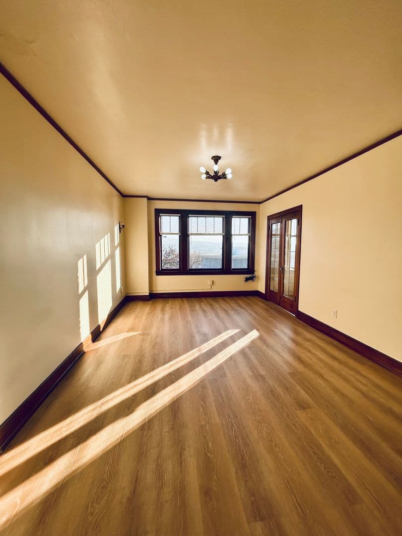 Burke Hill Apartments 4 of 16