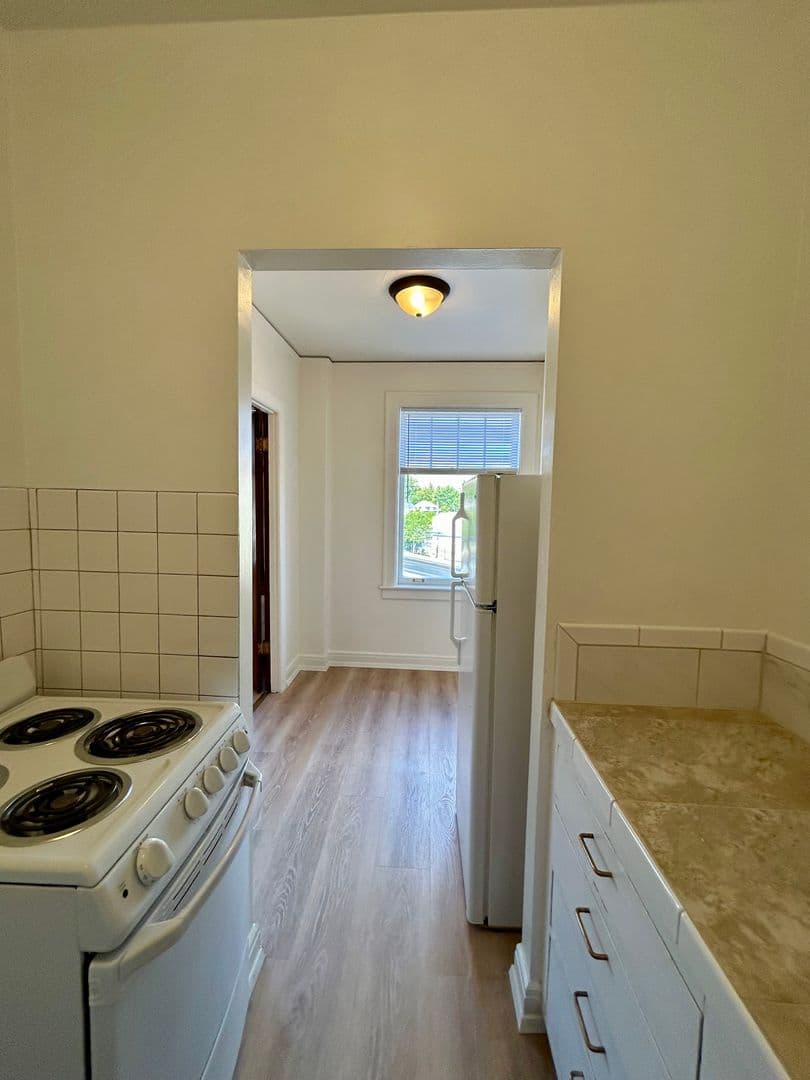 Burke Hill Apartments 17 of 22
