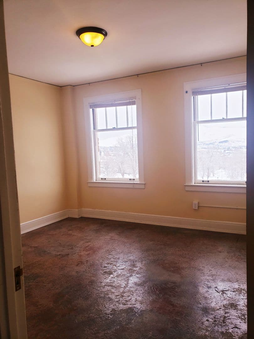 Burke Hill Apartments 7 of 28