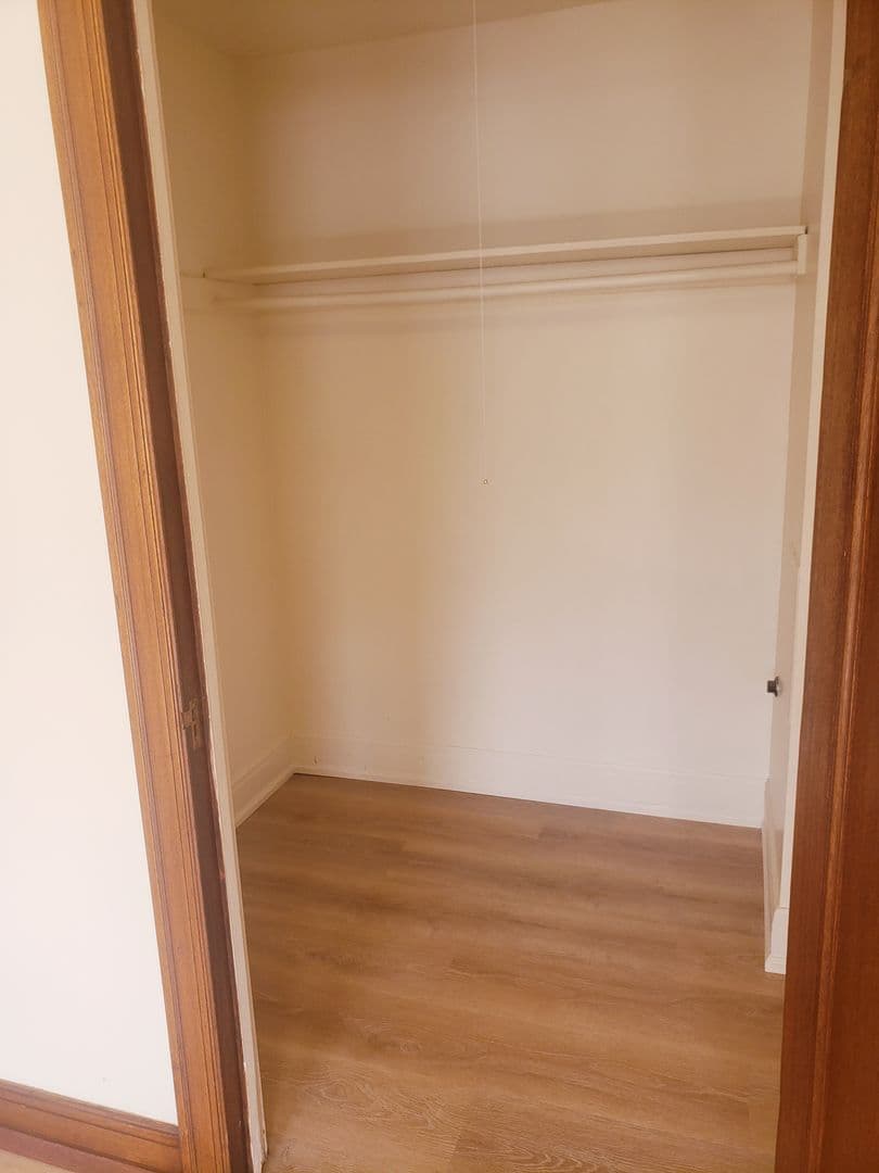 Burke Hill Apartments 6 of 11