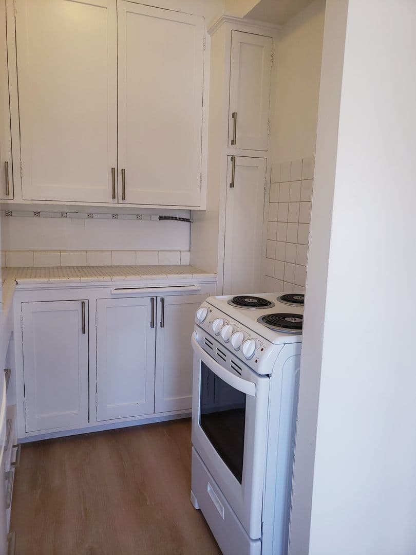 Burke Hill Apartments 6 of 12