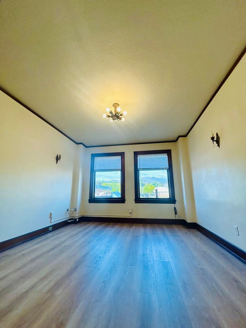 Burke Hill Apartments 4 of 13