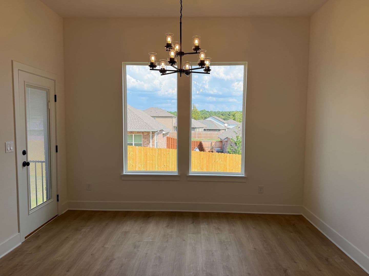 5231 Nicolas Avenue (AN*) 6 of 33