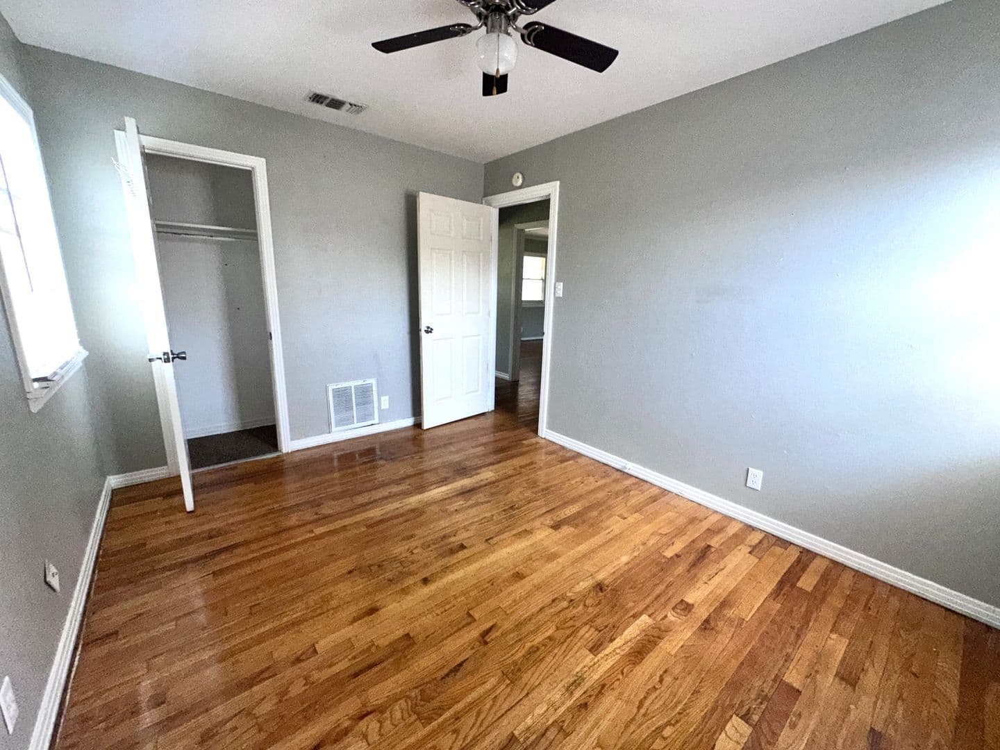 6501 Ave T 12 of 17