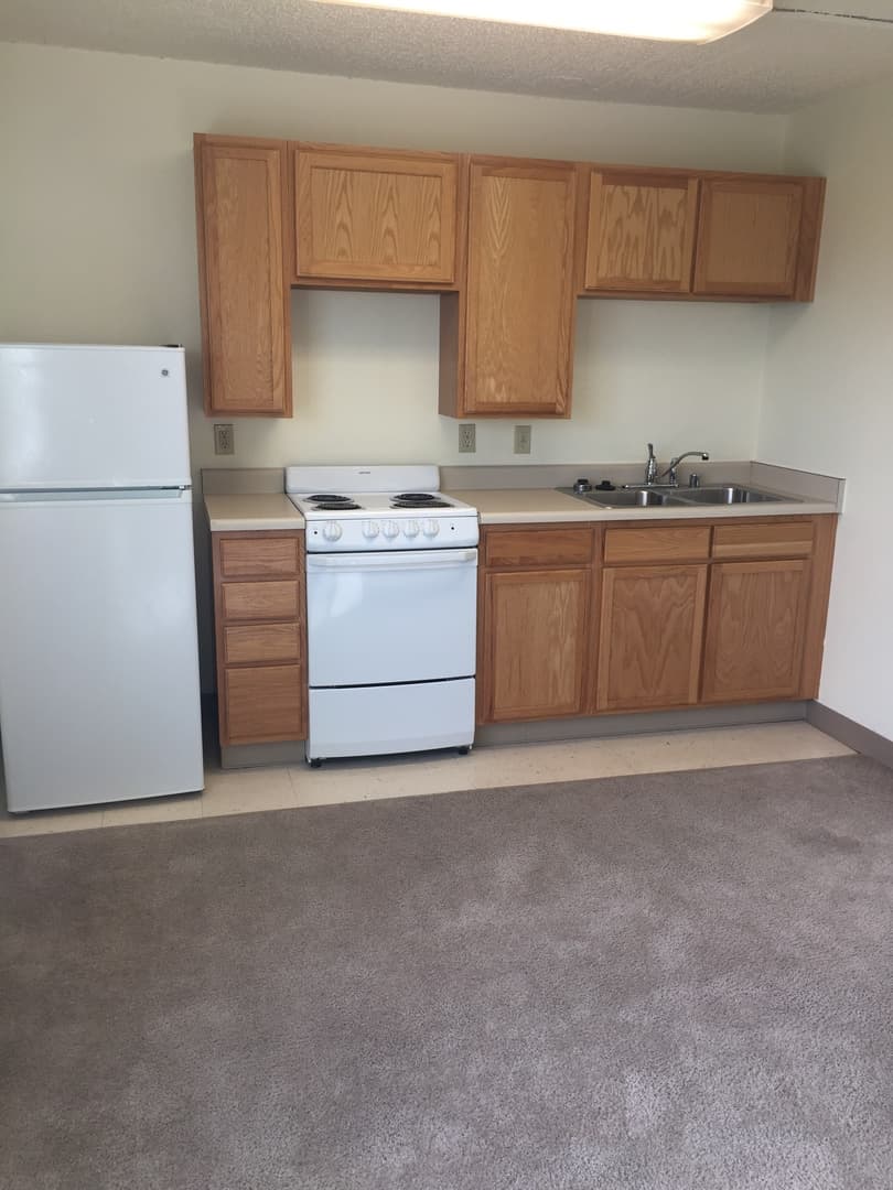 McKinley Tower Apartments 5 of 7