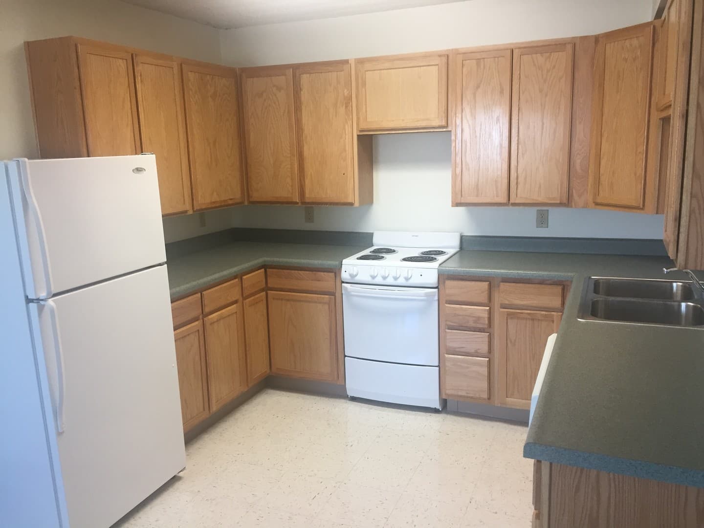 McKinley Tower Apartments 2 of 6