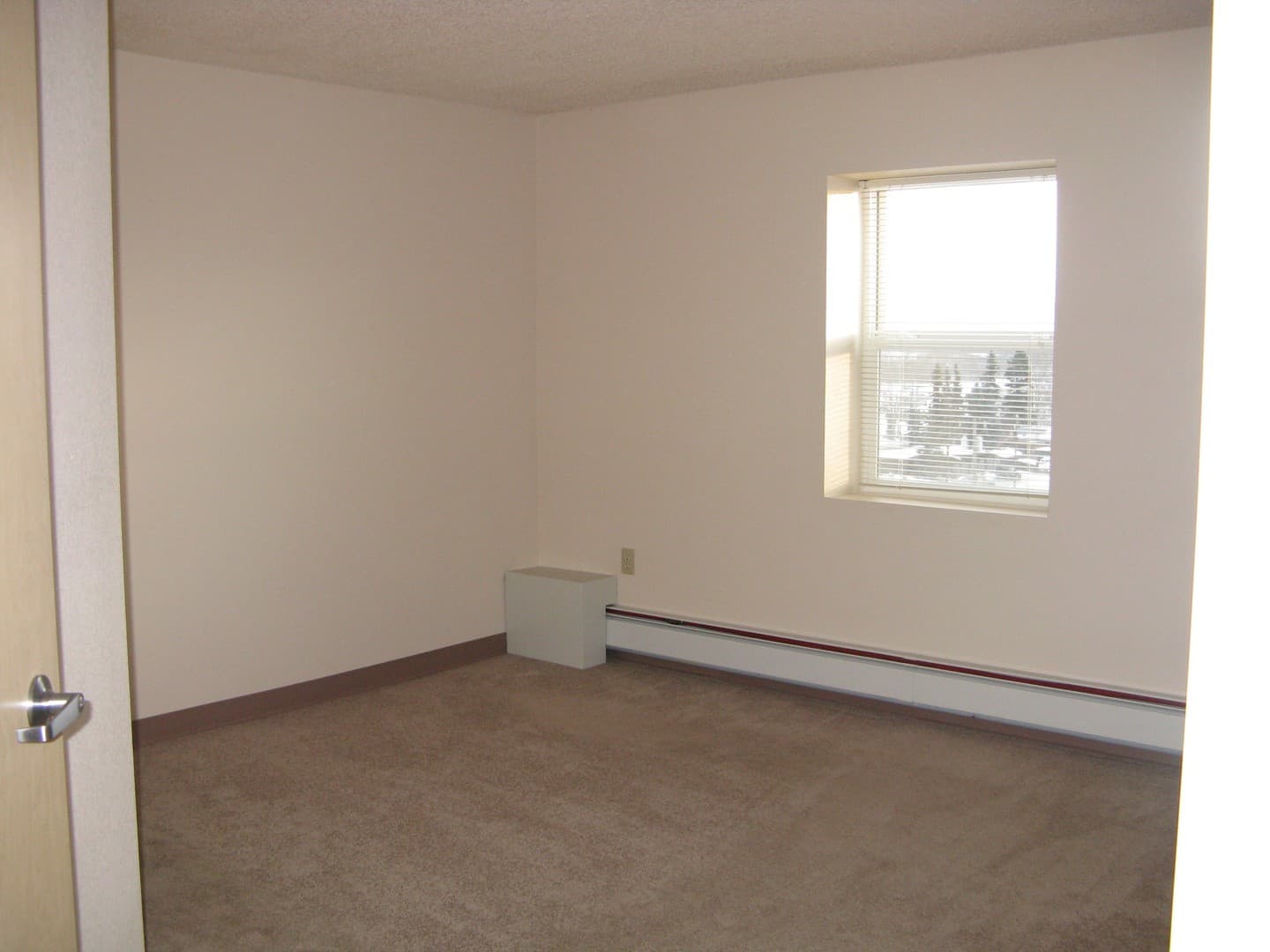 McKinley Tower Apartments 4 of 6