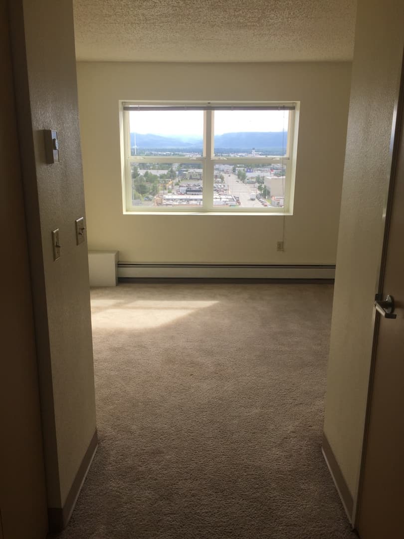 McKinley Tower Apartments 6 of 7