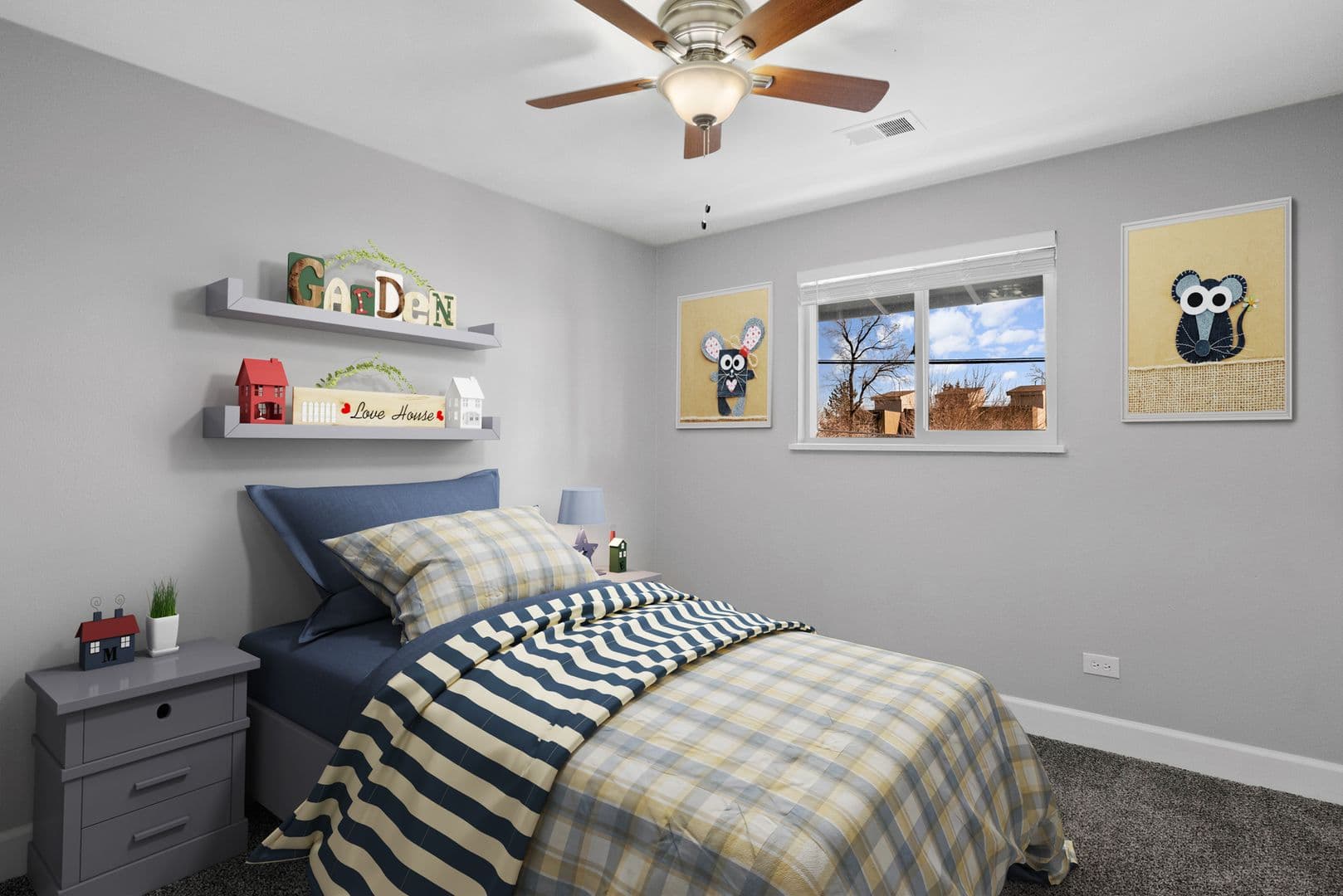 Brentwood Apartments 2 of 9