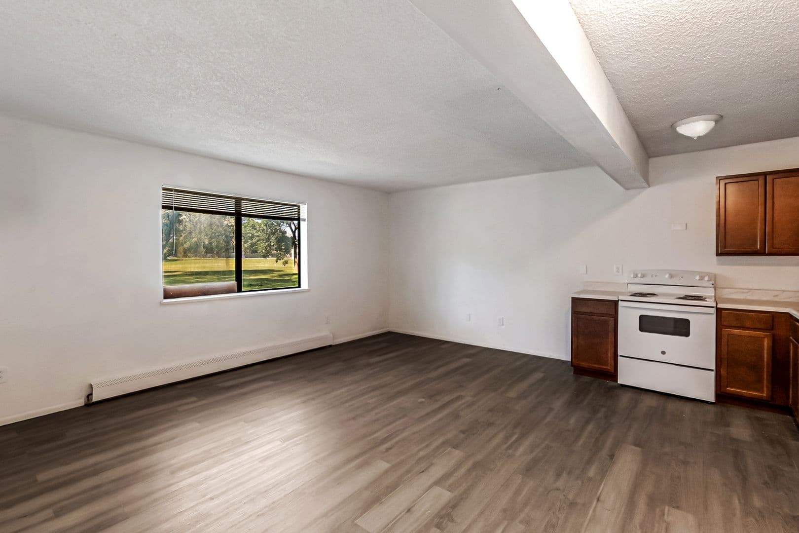 Orchard Apartments 4 of 11