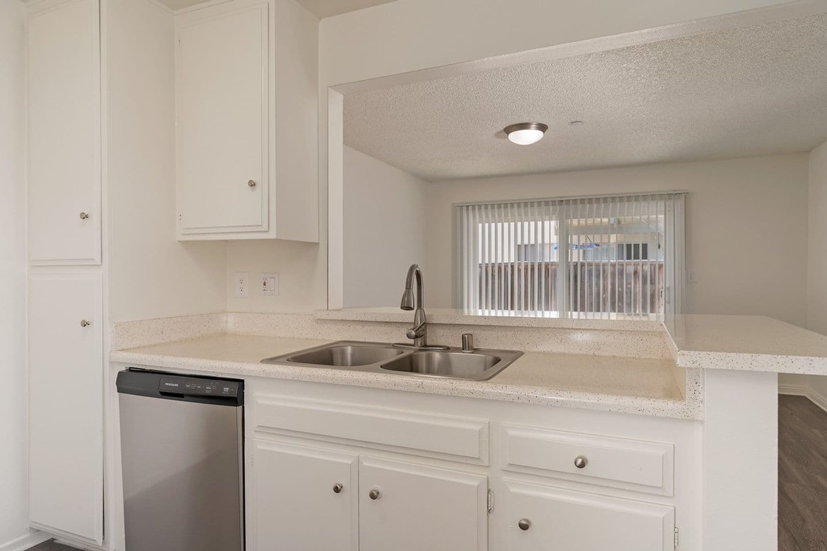 Windsor Garden Apartment Homes 12 of 22