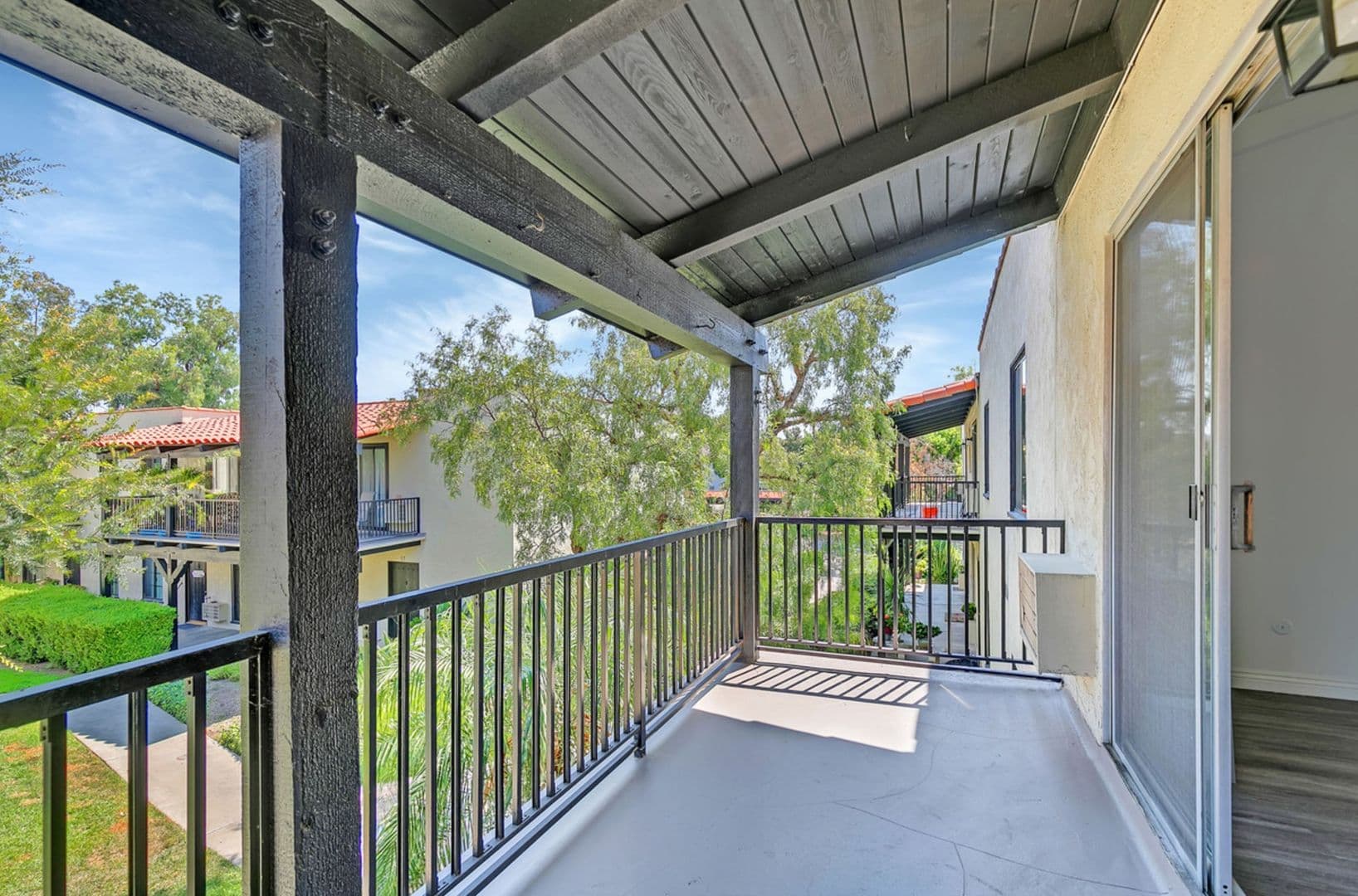 Mission Plaza Apartment Homes 22 of 22