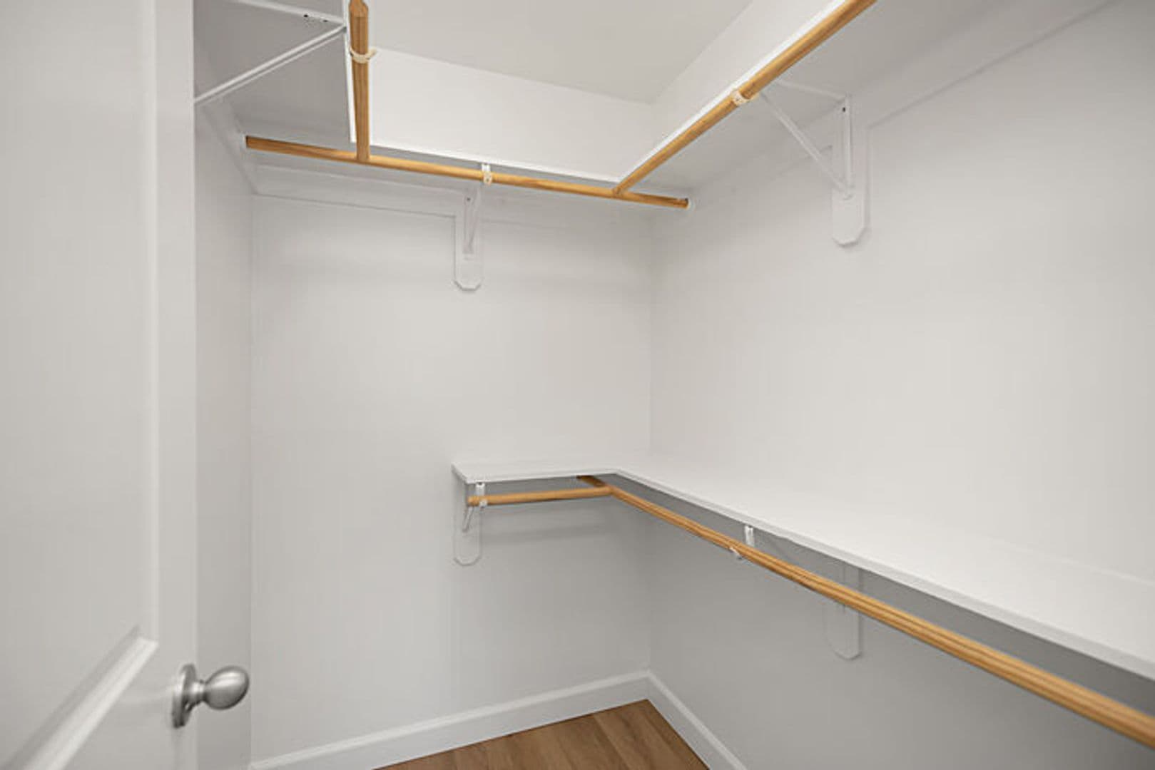 Windsor Garden Apartment Homes 9 of 13
