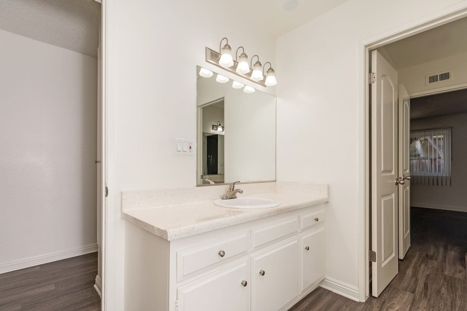 Windsor Garden Apartment Homes 13 of 22