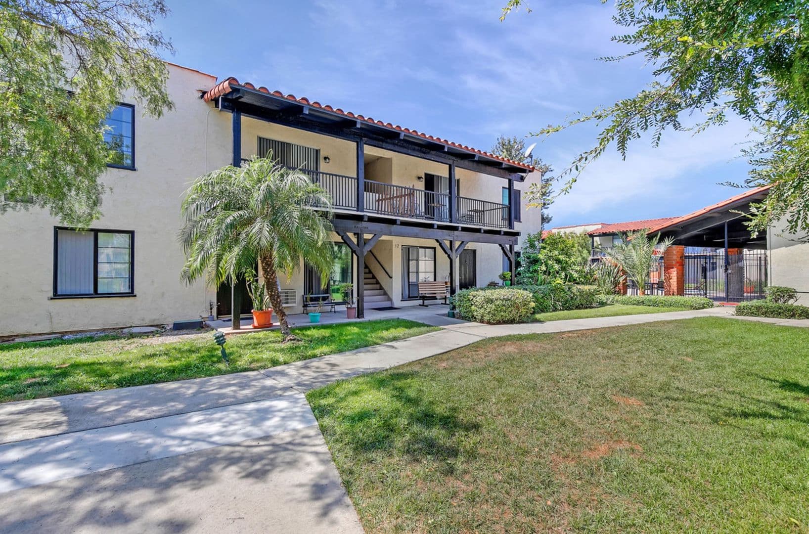 Mission Plaza Apartment Homes 1 of 22