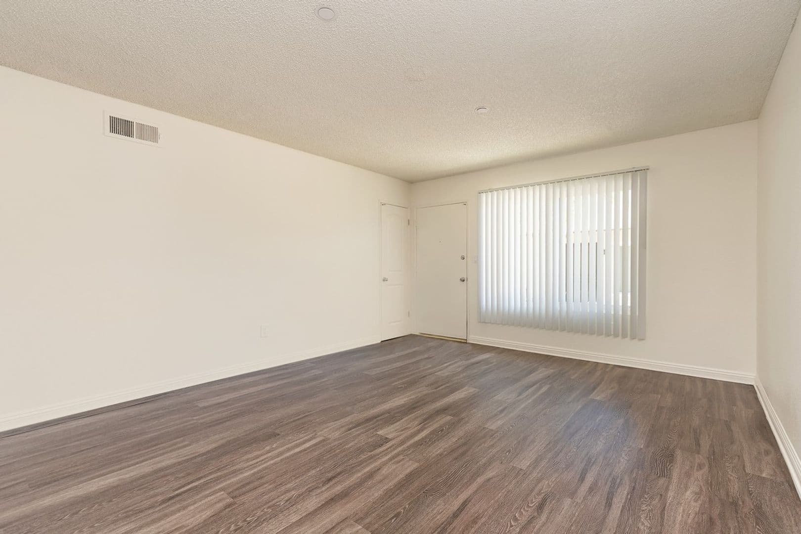 Windsor Garden Apartment Homes 19 of 22
