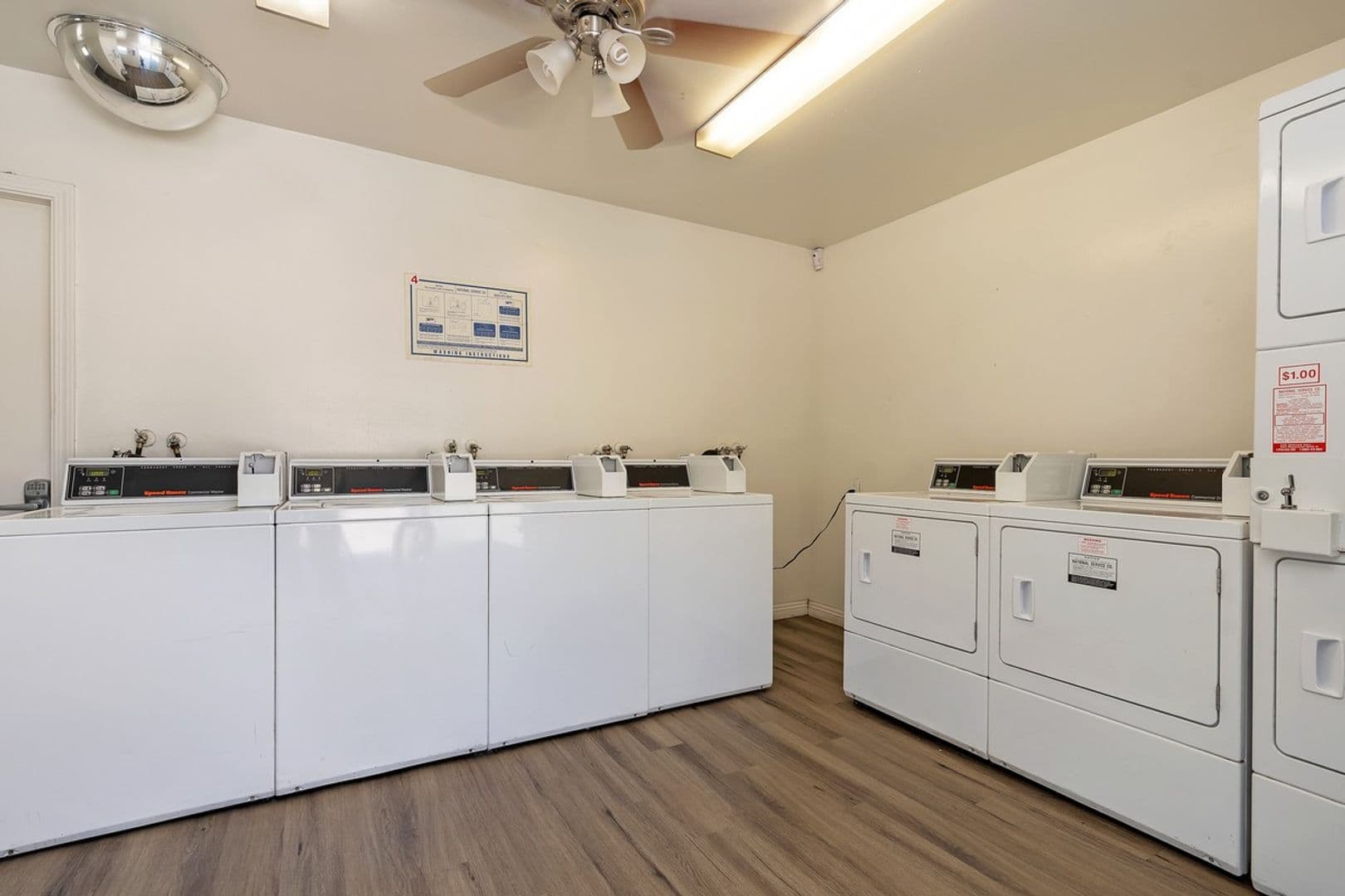 Windsor Garden Apartment Homes 21 of 22