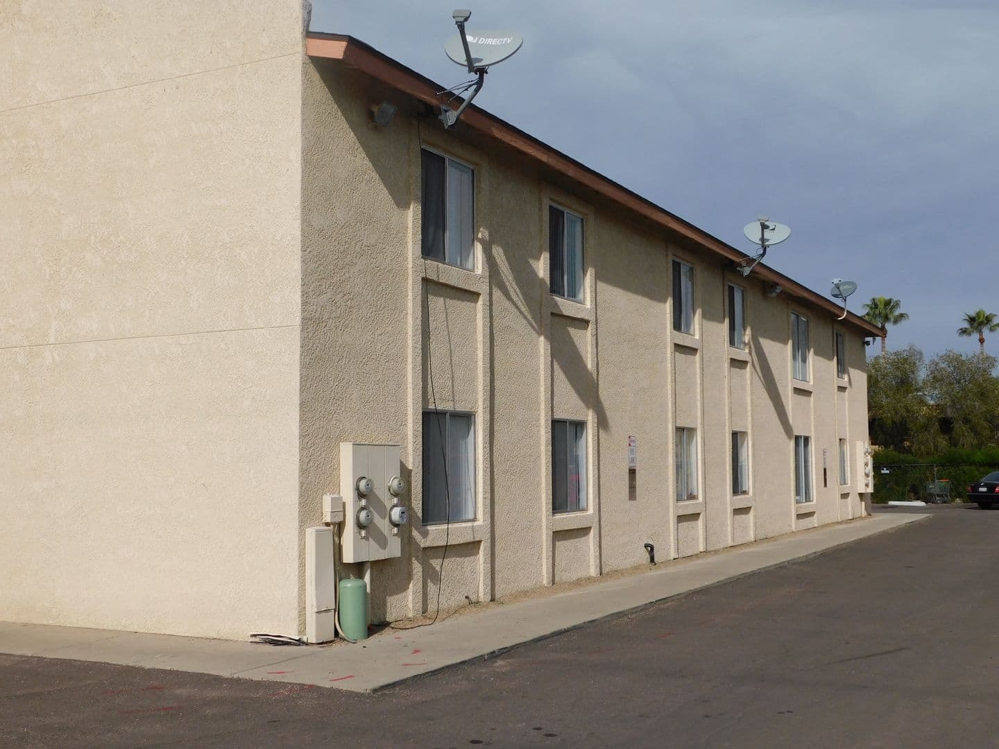 Kelso Vista Apartments 2 of 6