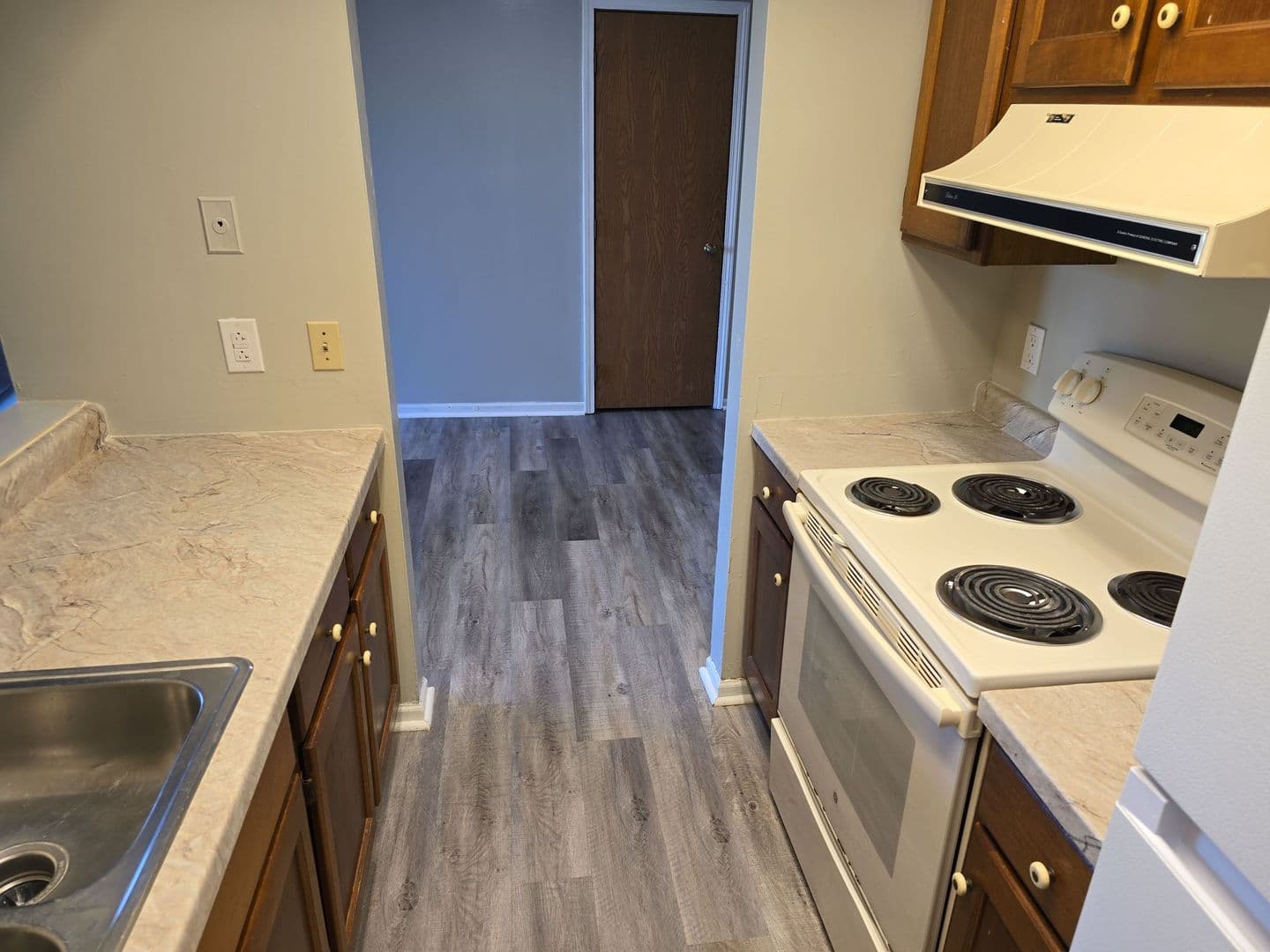 Lynnwood Apartments (DEED Holdings-Woodburn, LLC) 8 of 24