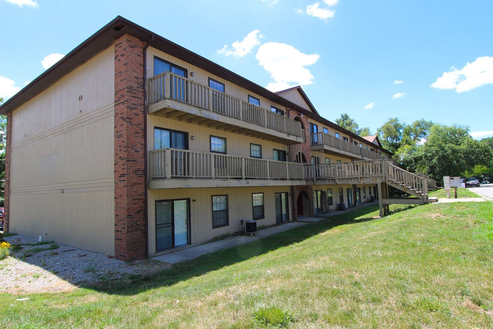 District on Wayne - Near The Village With a Balcony 33 of 34