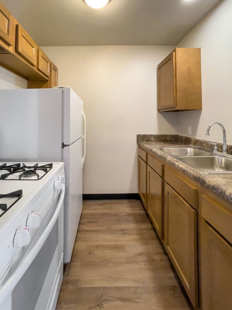 District on Oakwood (DEED Holdings, LLC) 5 of 10