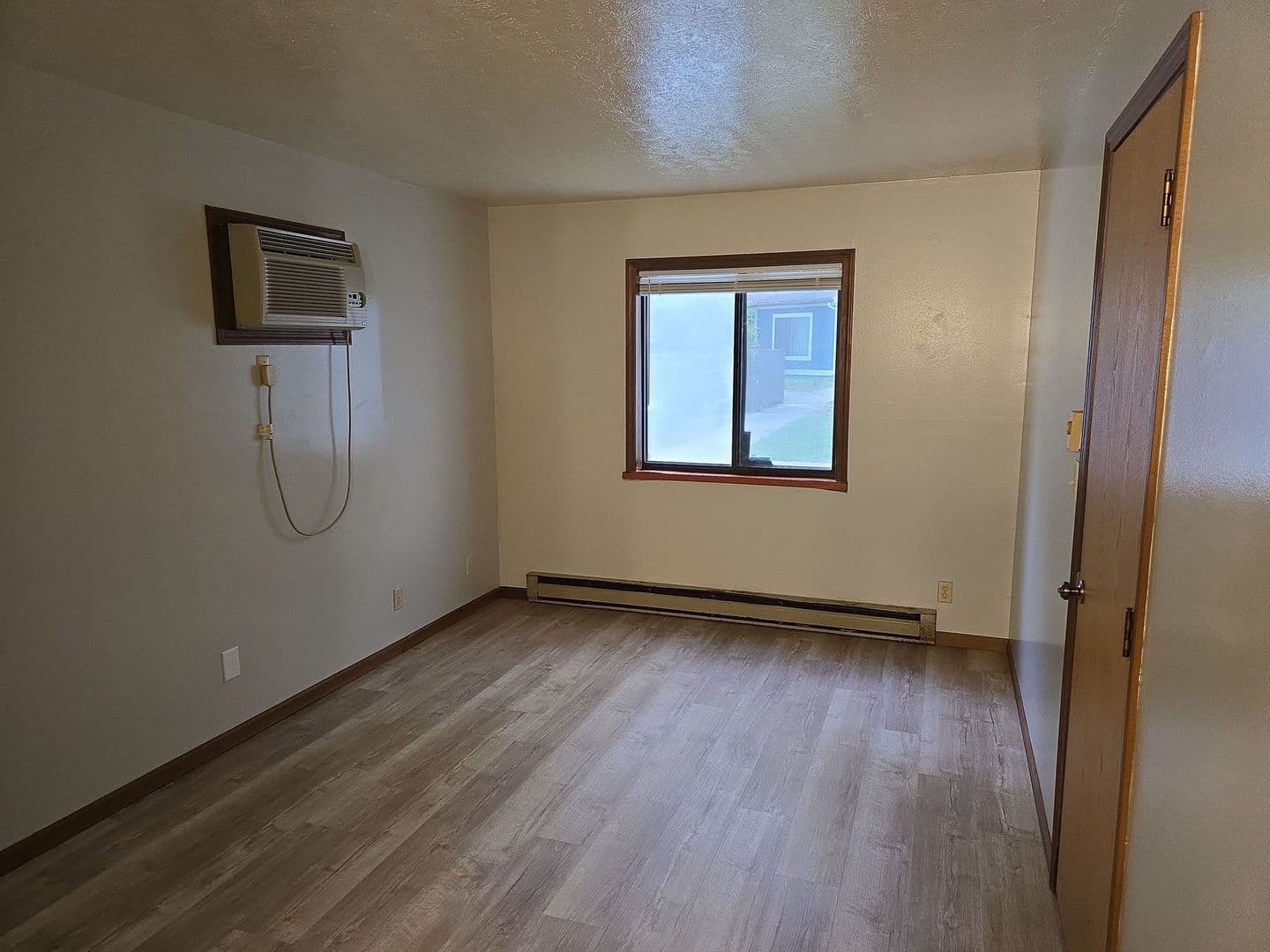 Lynnwood Apartments (DEED Holdings-Woodburn, LLC) 12 of 13