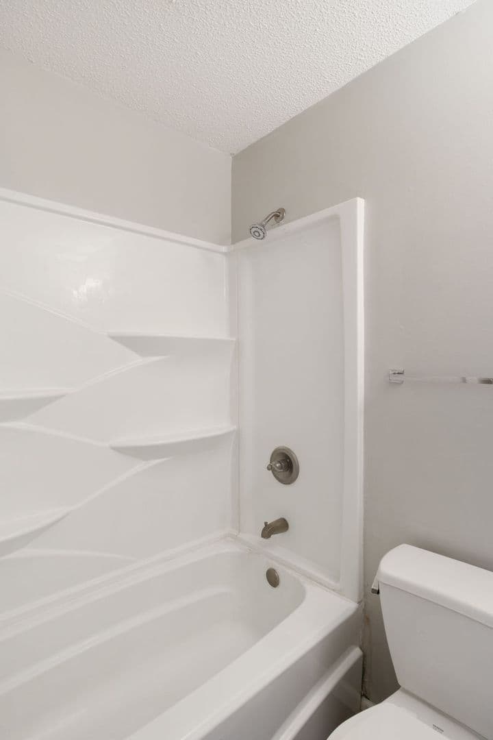 River Edge Apartments (Wilson Proper LLC) 8 of 9