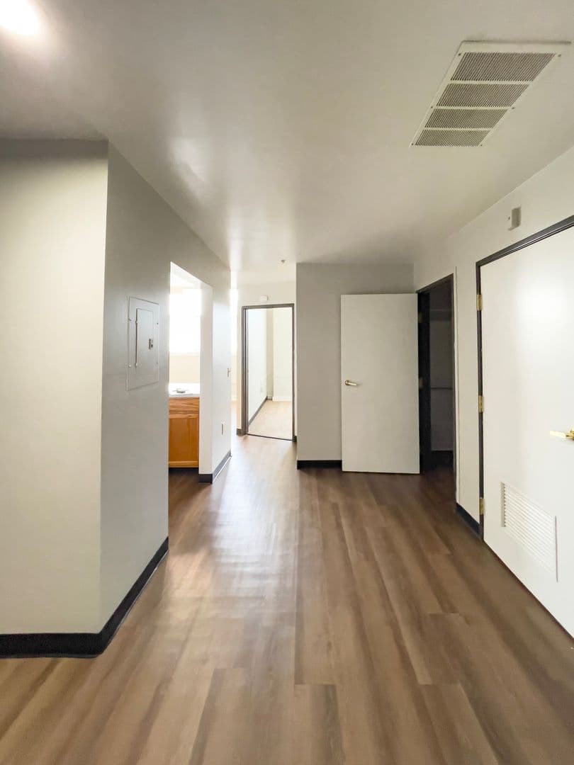 Wilson School Apts. (GDD Indiana Holdings, LLC) 13 of 20