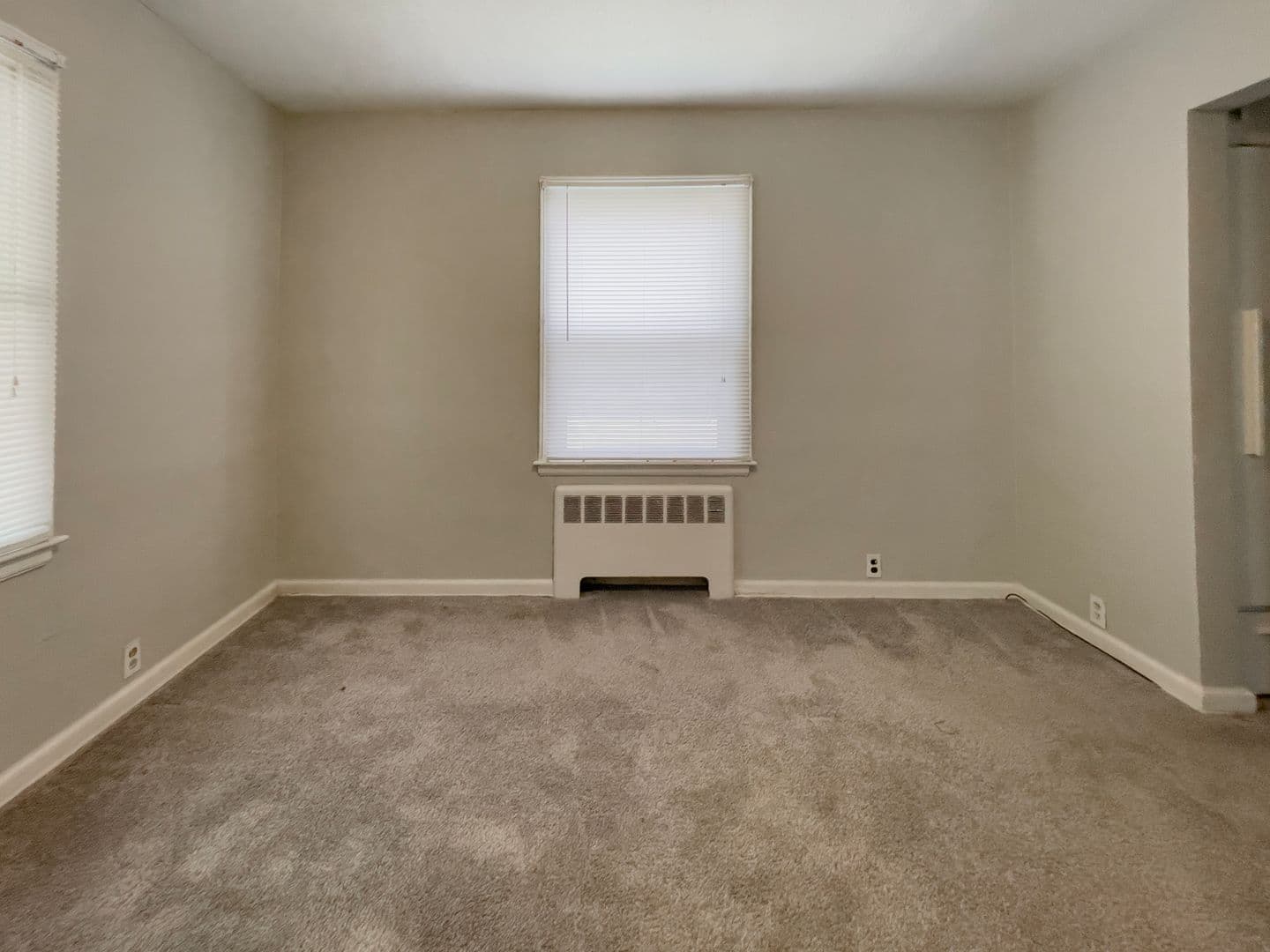 Cozy 1 bedroom, Close to Campus 8 of 12