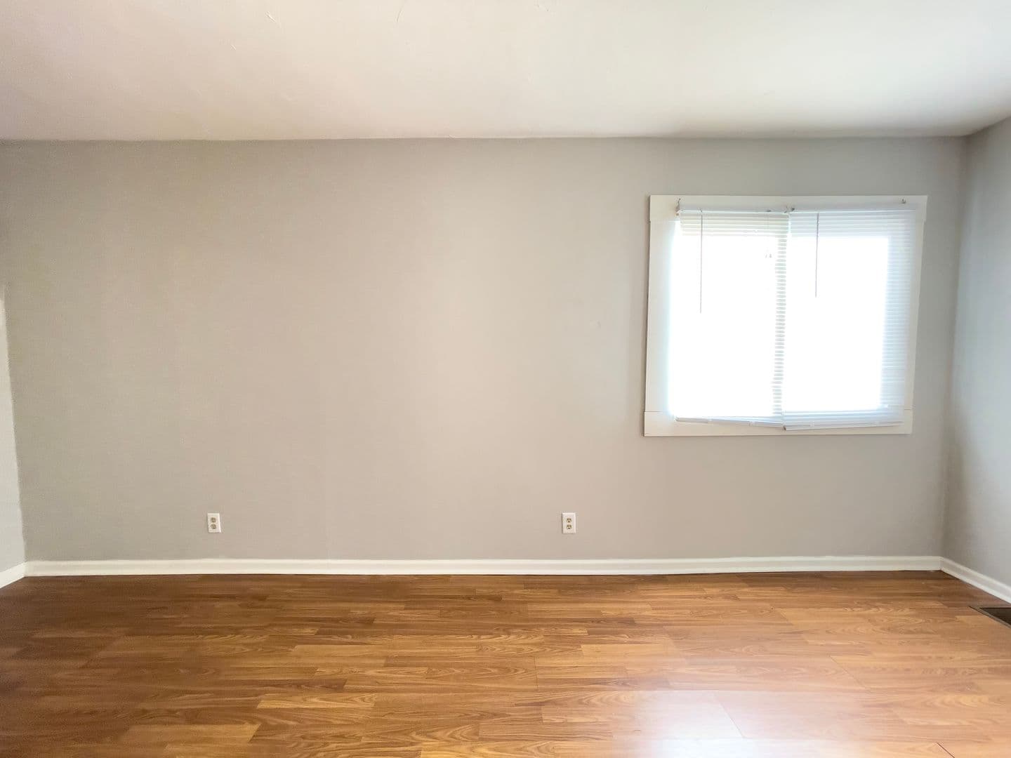 118 N Martin St (Cardinal Rentals, LLC) 17 of 29