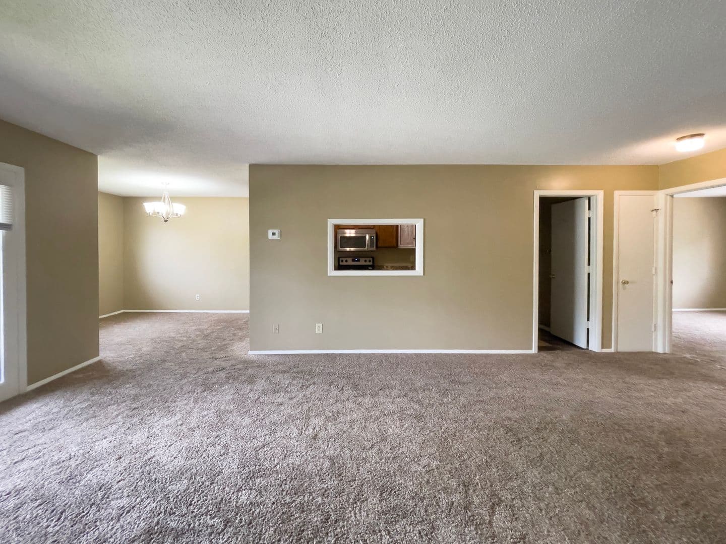 District on Linden - Spacious Units with Private Balconies on the Blue Loop 6 of 15