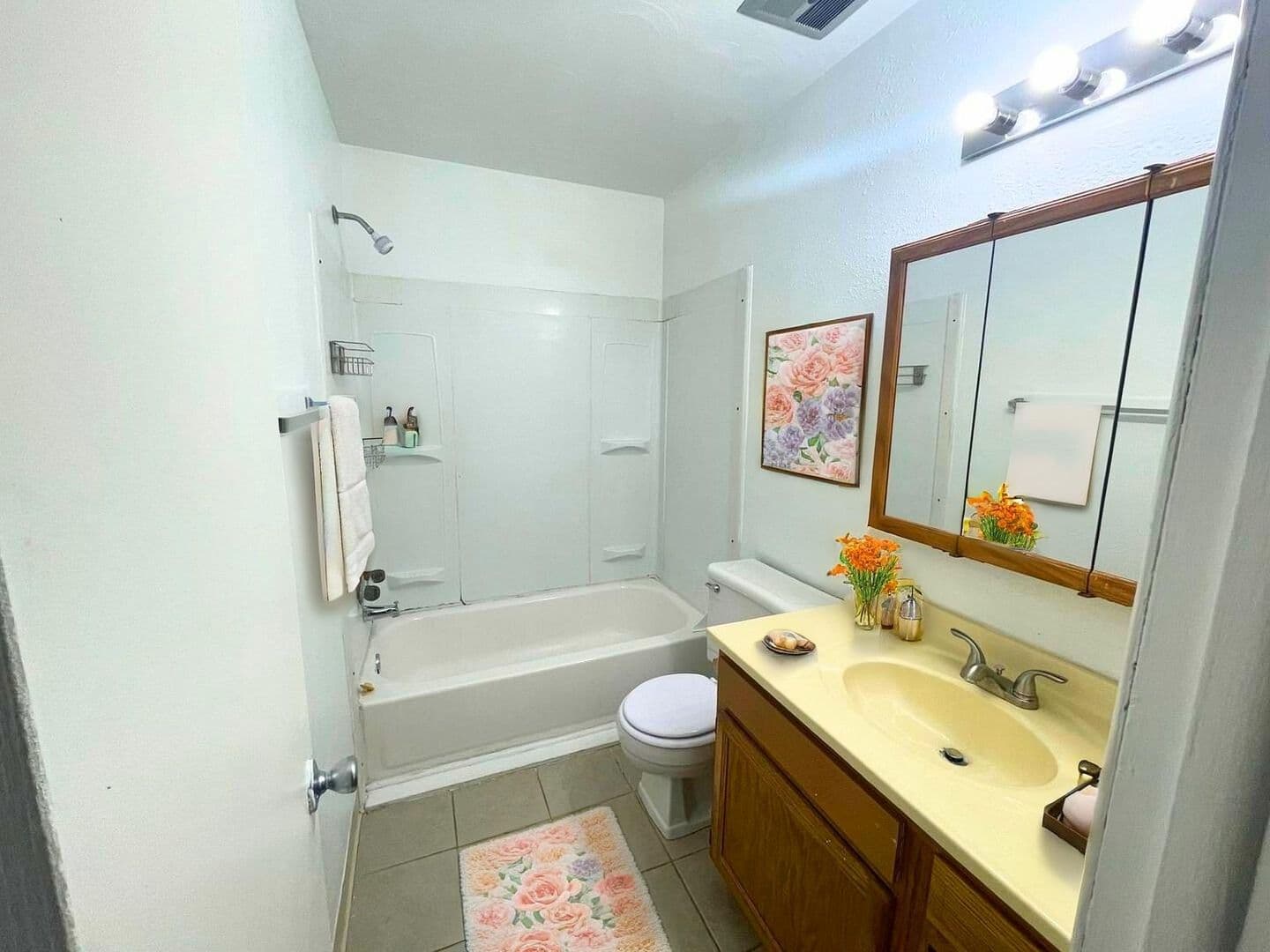 Immediate Move-In! Spacious 2-Bedroom Apartments Near Downtown 32 of 32