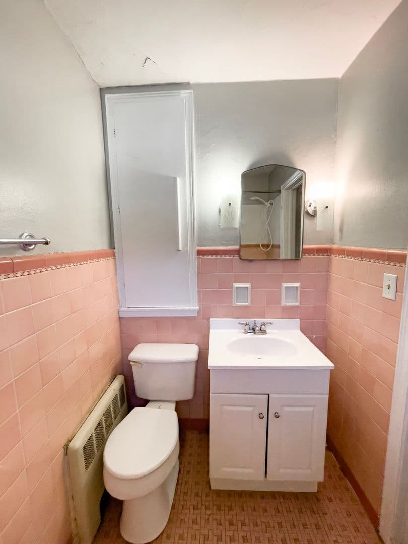 Cozy 1 bedroom, Close to Campus 11 of 13