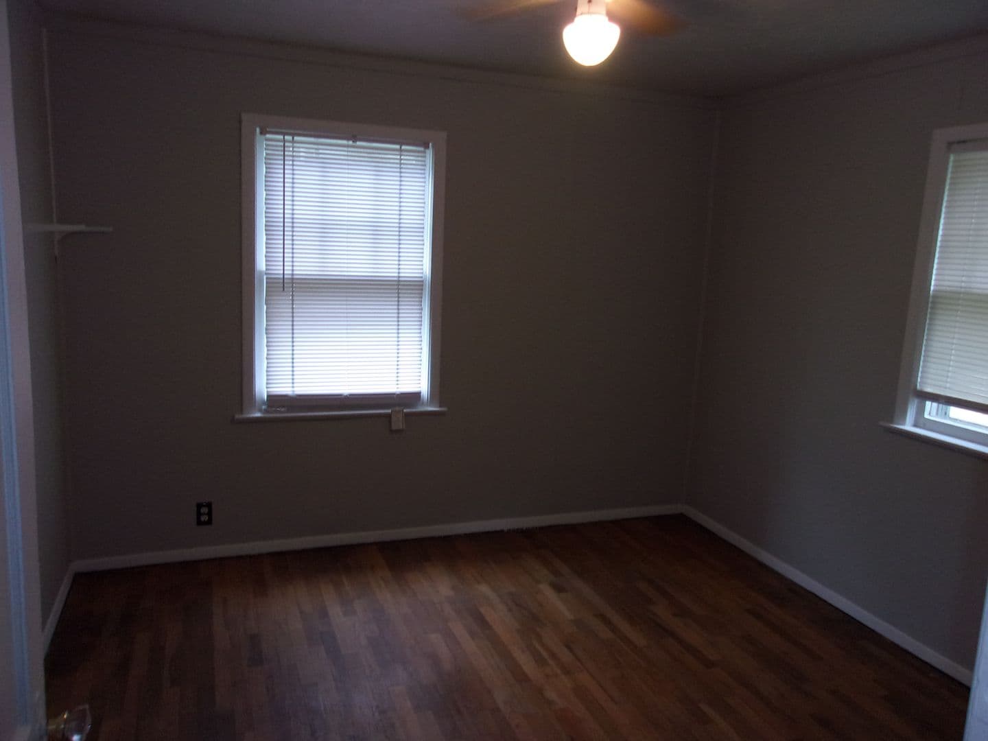 328 &amp; 328 1/2 S Talley Ave (Cardinal Rentals, LLC) 2 of 6