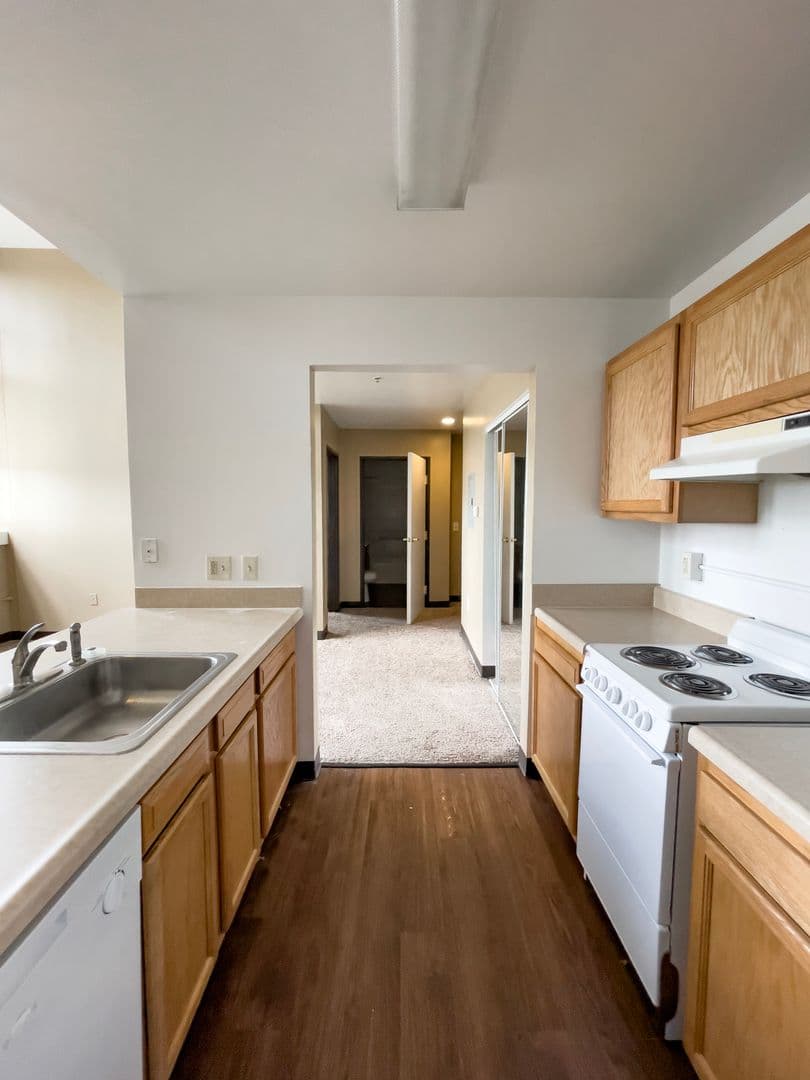 Wilson School Apts. (GDD Indiana Holdings, LLC) 3 of 11