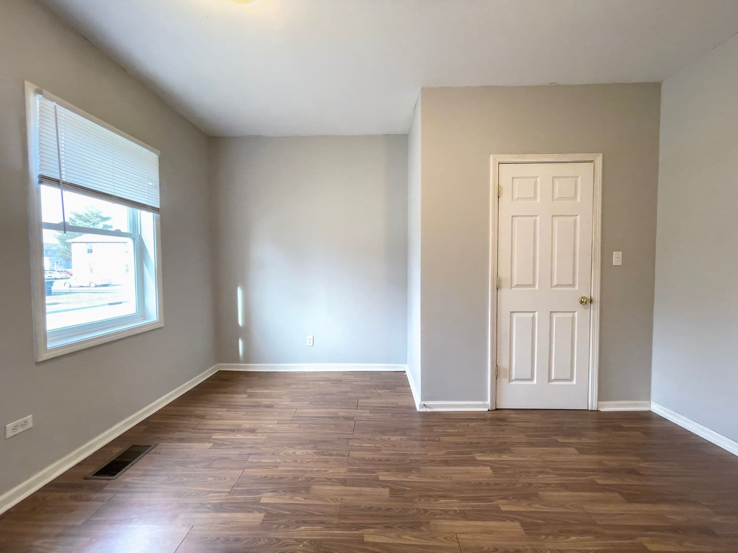 118 N Martin St (Cardinal Rentals, LLC) 11 of 29